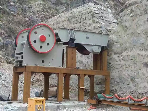 重慶帶回料的重錘破碎機(jī)多少錢